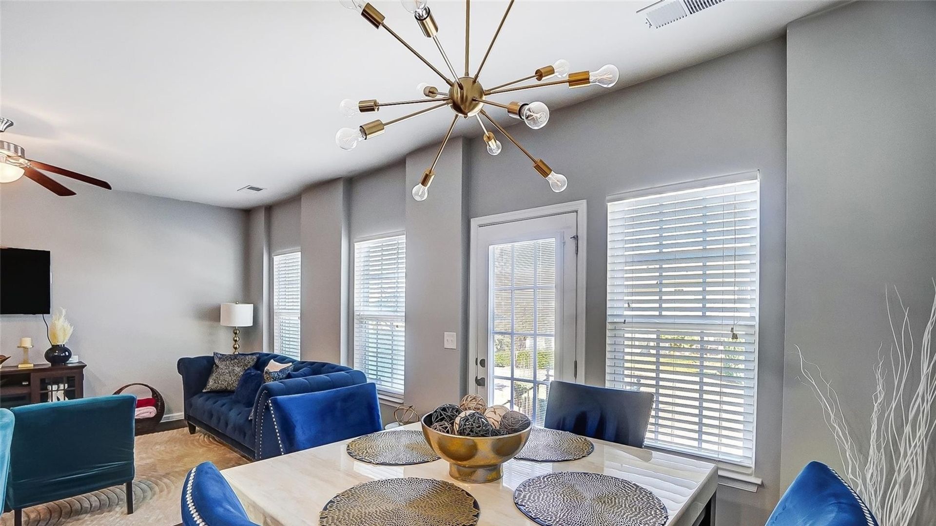 Building Photo - 6402 Terrace View Ct