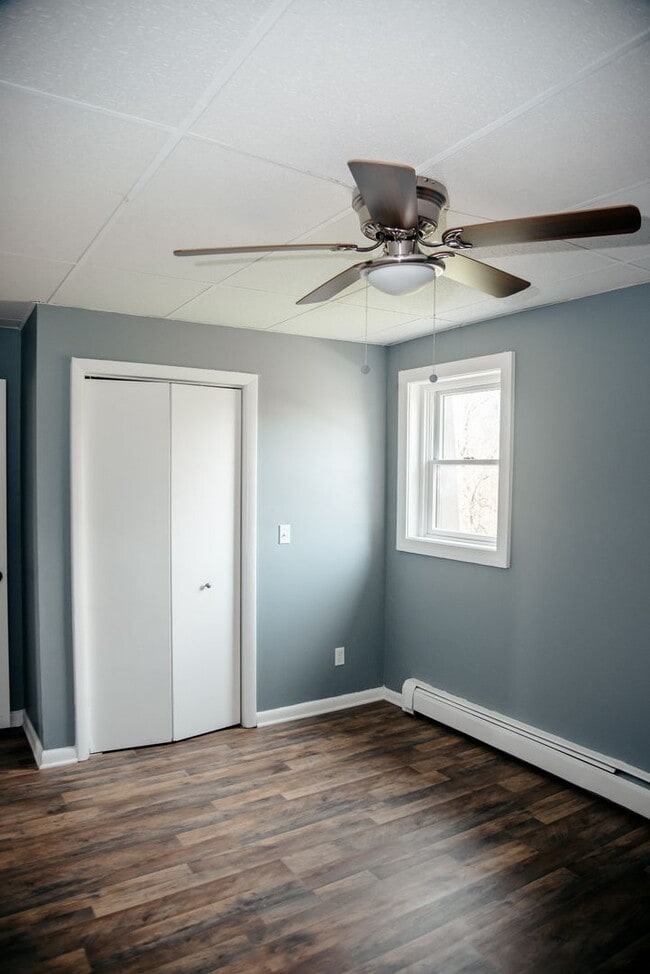 Building Photo - 2933 Horseshoe Pike