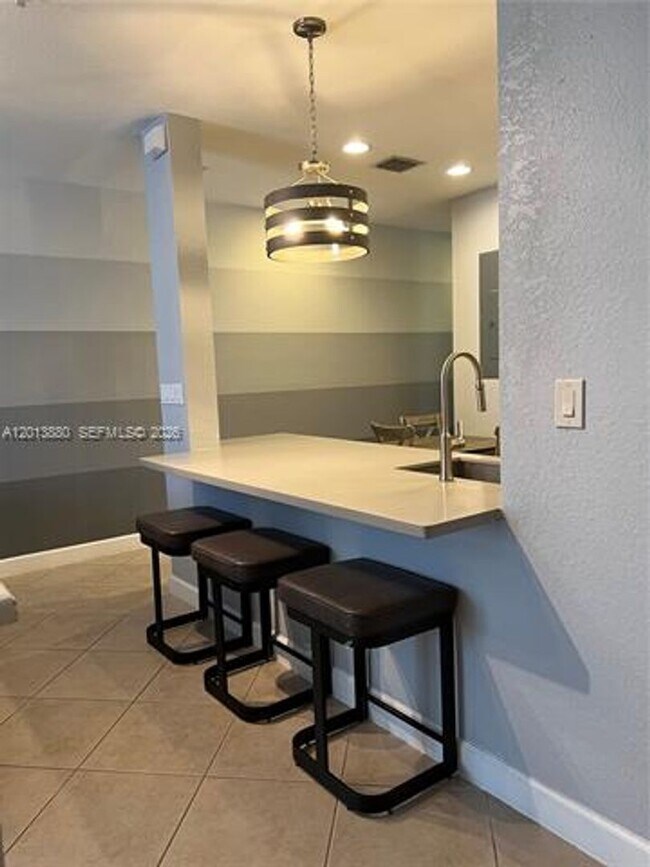 Building Photo - 808 SW 147th Ave