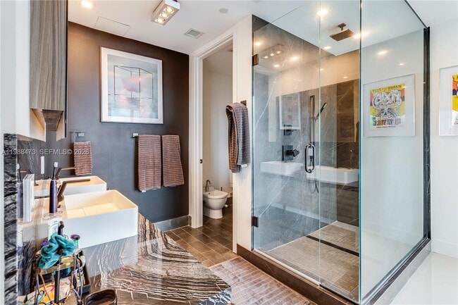 Building Photo - 1100 Biscayne Blvd