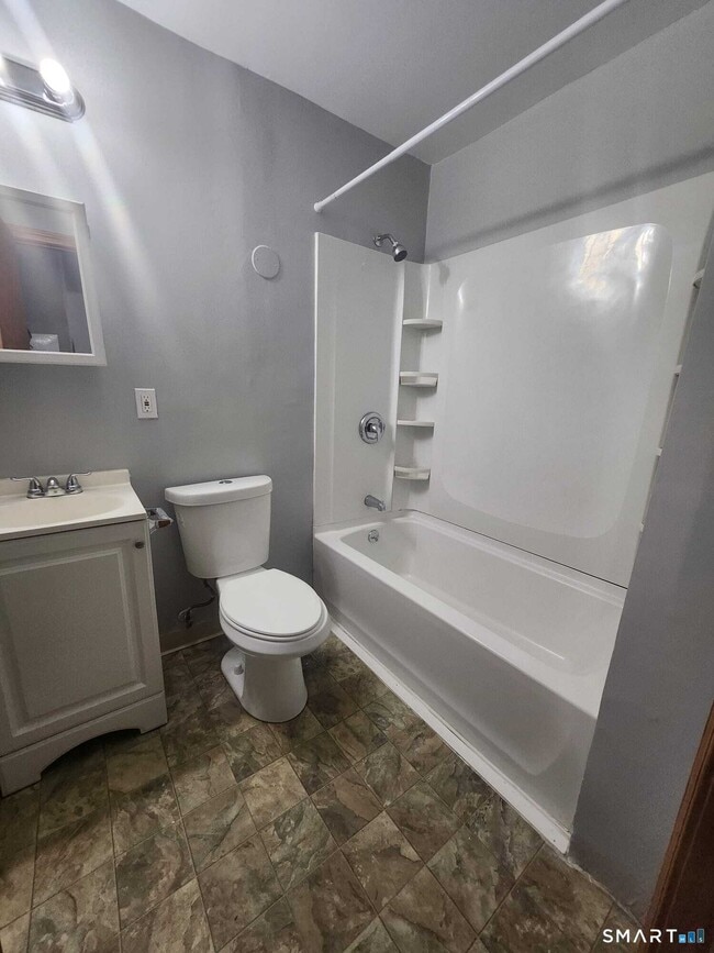 Building Photo - 31 Whitmore St