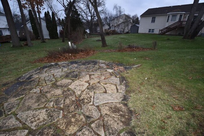 Building Photo - Cross Creek 4 bedroom home