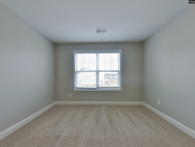 Building Photo - 1021 Crescent Moon Lp
