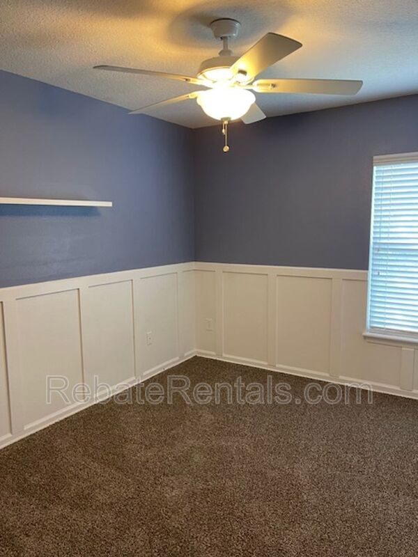 Building Photo - 7064 Deer Lodge Cir