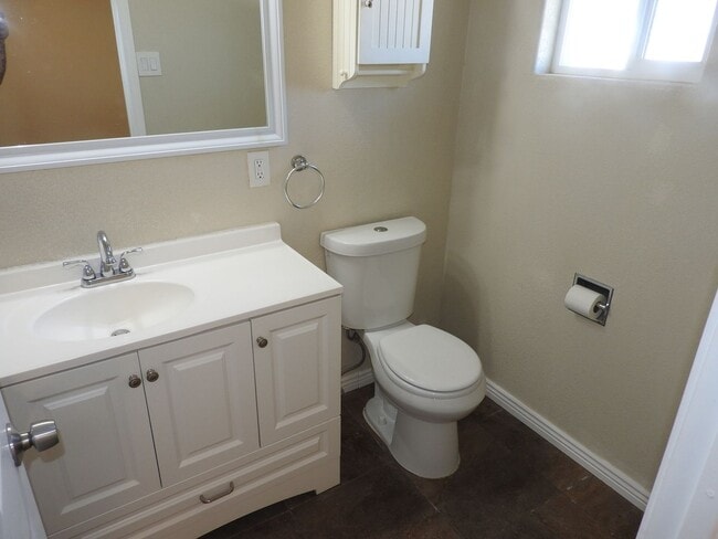 Building Photo - Corner Lot house