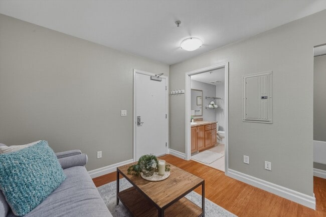 Building Photo - Studio in Heart of Fairhaven