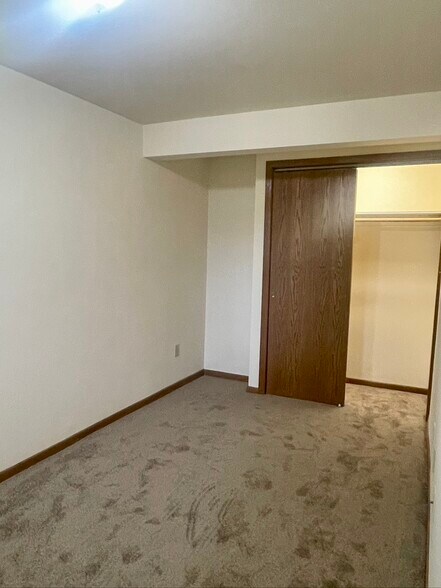 Building Photo - 2065 Emery Ct