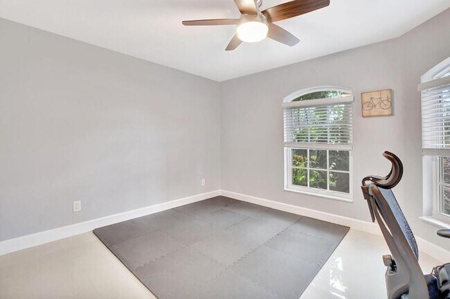 Building Photo - 22687 Royal Crown Terrace E