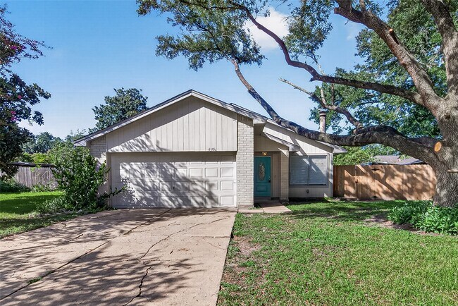 Building Photo - 14306 River Glen Dr