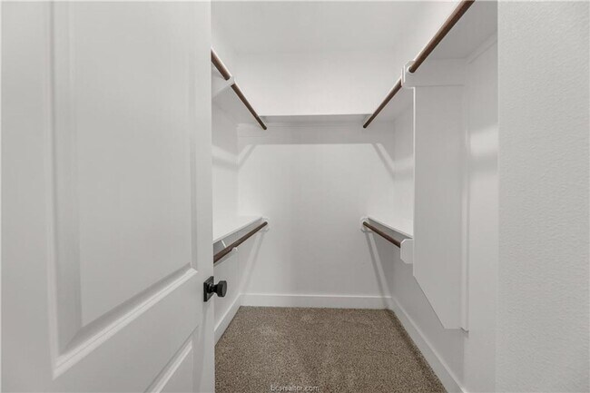 Building Photo - Brand New Barracks Townhome for August 202...