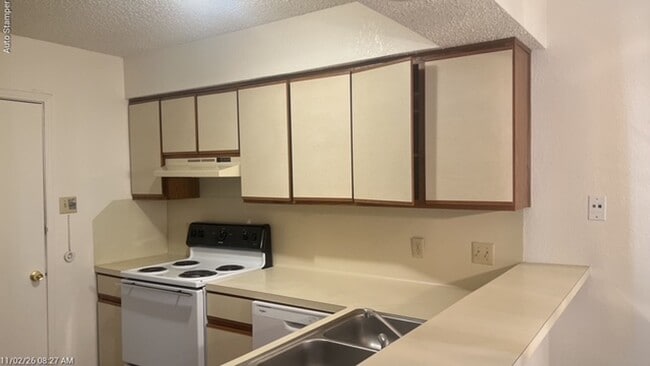 Building Photo - 3805 Braden Ln