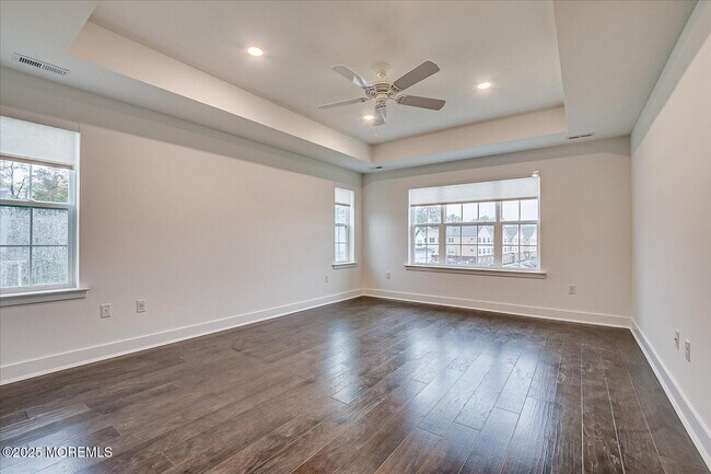 Building Photo - 2206 Pilot St