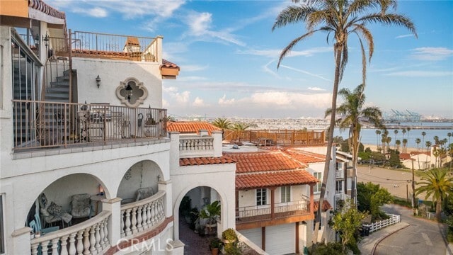 Building Photo - 3935 Bluff Pl