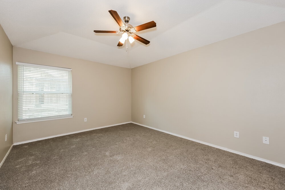 Building Photo - 8736 Eaglestone Way