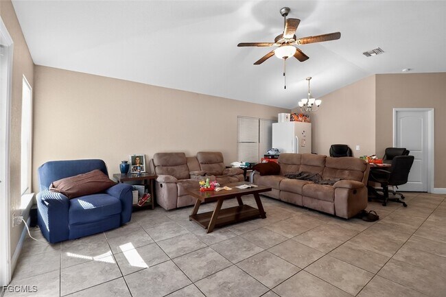 Building Photo - 4301 NW 36th Pl