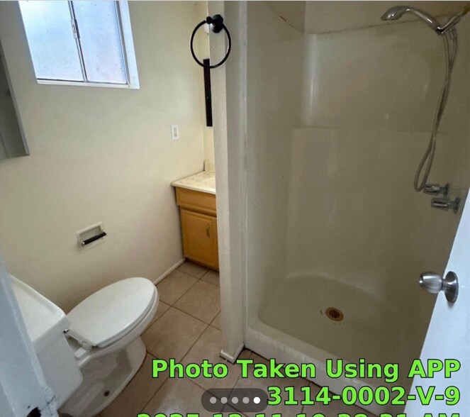 Building Photo - 622 Hood Dr