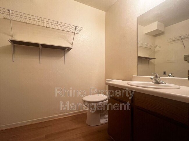 Building Photo - 449 N 1465 W