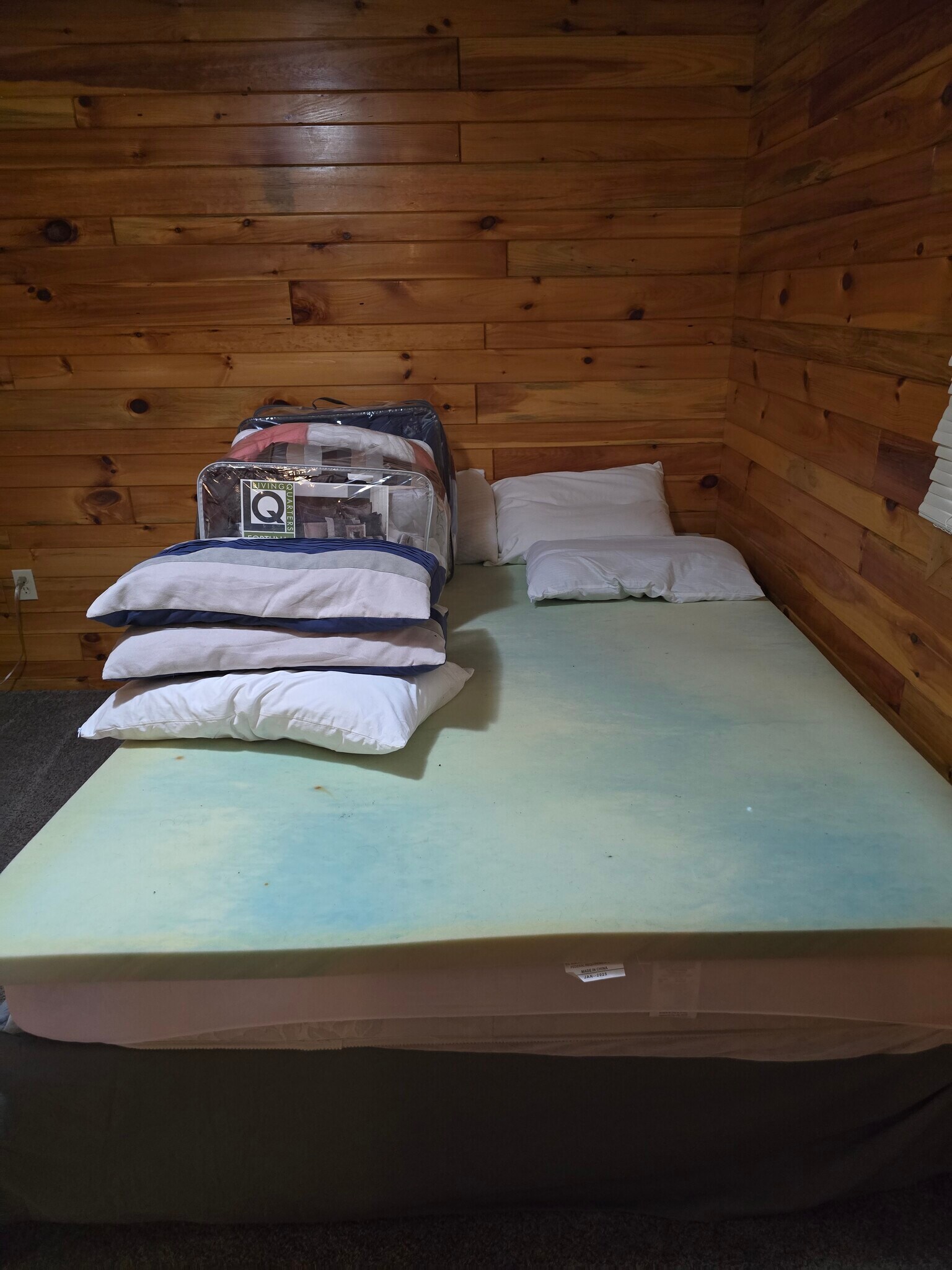 Building Photo - 7 Jachim Pl