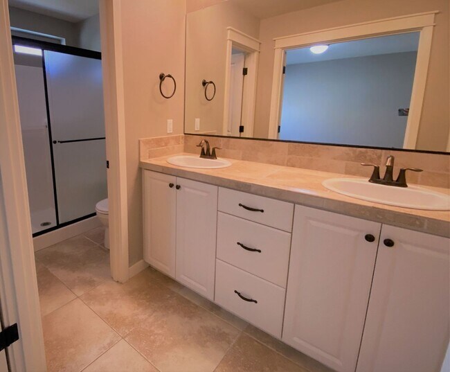 Building Photo - 28839 SW Costa Cir W