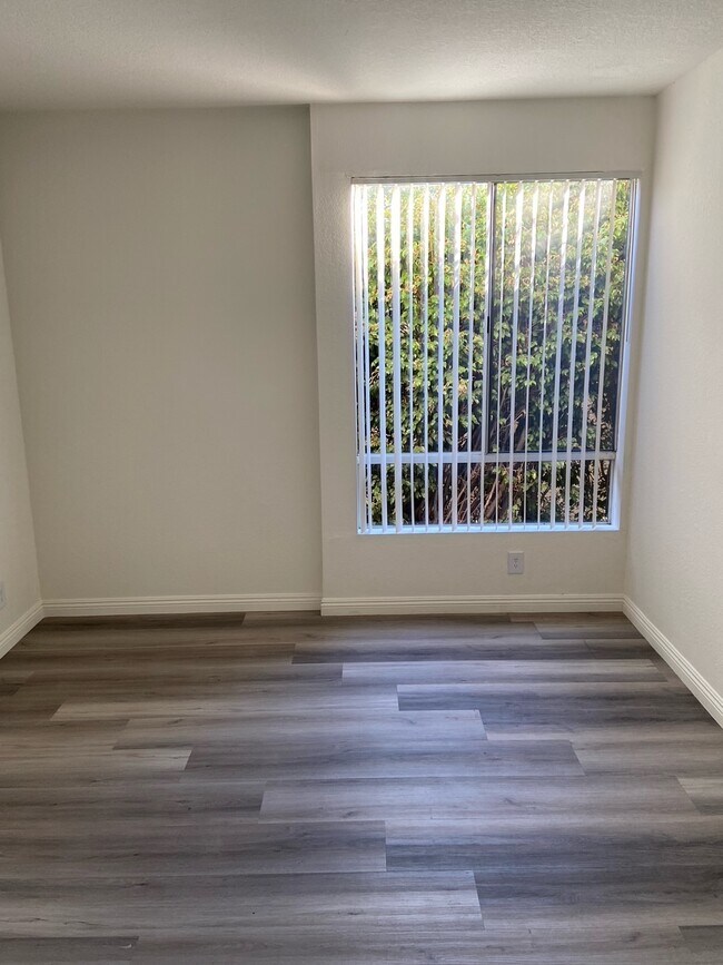 Building Photo - 6510 La Mirada Ave