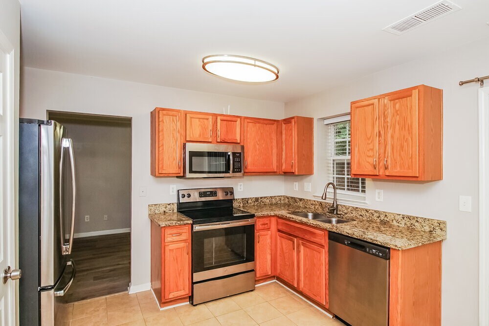 Building Photo - 7000 Indian Ridge Ln