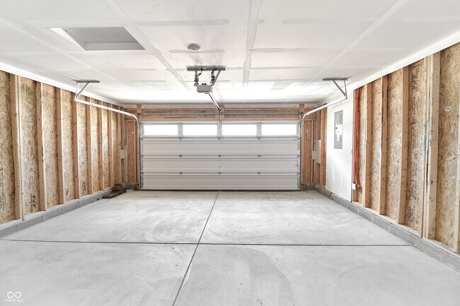 Building Photo - 422 Eisenhower St