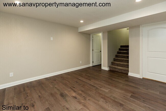 Building Photo - Perfect Single Family Home in Norwalk
