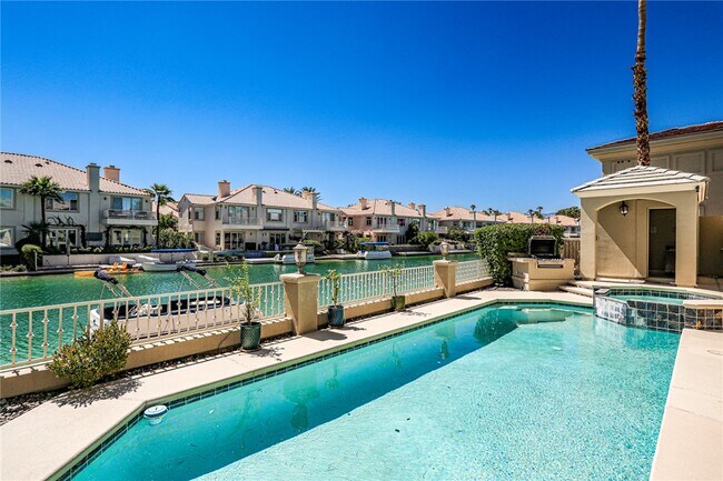 Building Photo - 3137 Beach View Ct