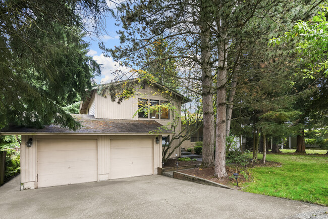 Primary Photo - 10046 116th Ave NE