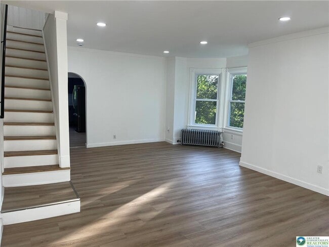 Building Photo - 1342 3rd St