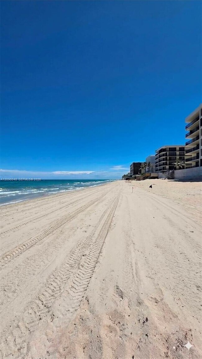 Building Photo - 3605 S Ocean Blvd
