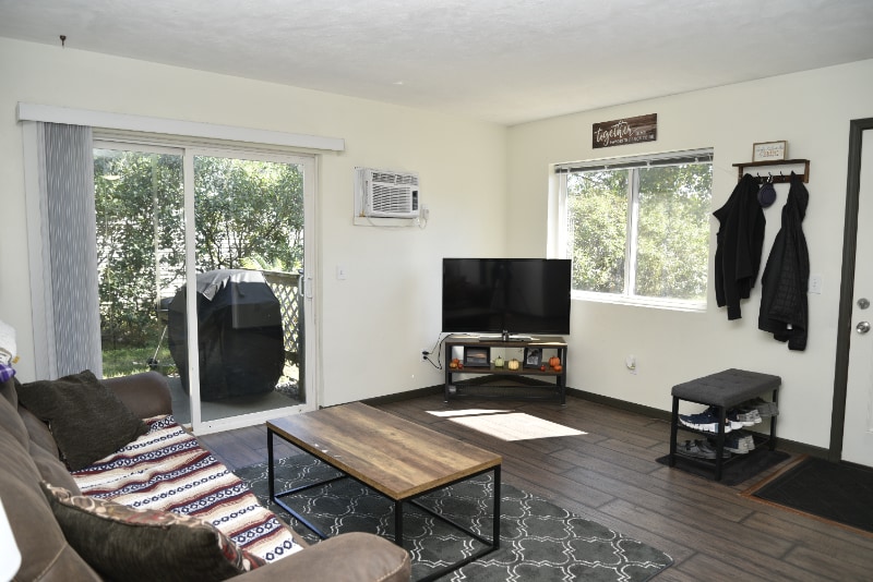 Building Photo - 3360 Patti Dr