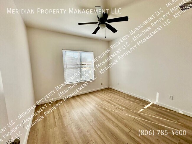 Building Photo - 5727 Kemper St