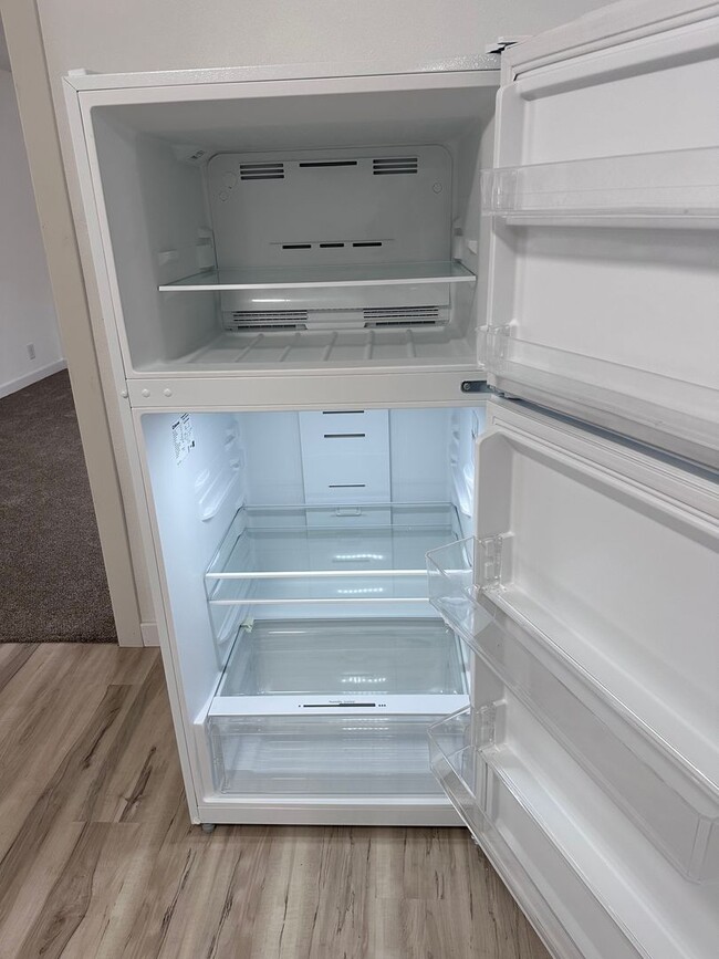 Building Photo - 1016 4th Ave