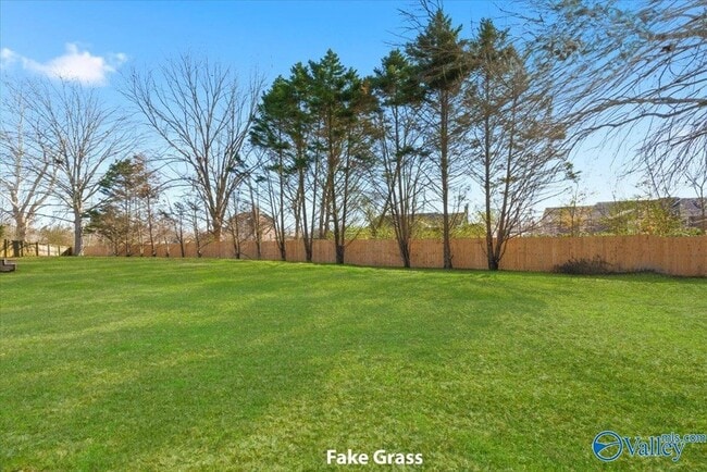 Building Photo - 104 Lindsey Ln