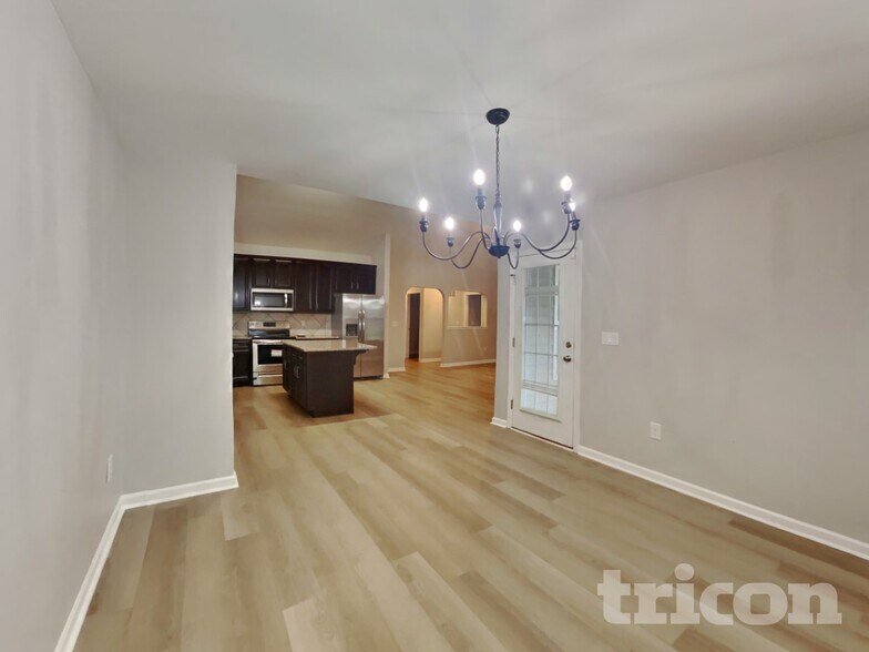 Building Photo - 410 Crutchfield Dr