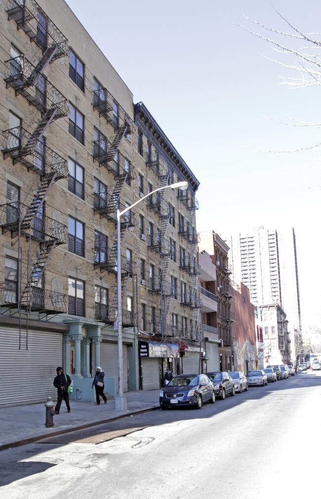 Building Photo - 212 E 122nd St