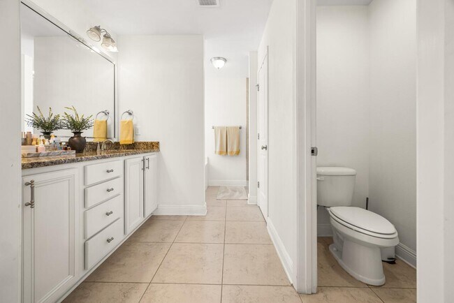 Building Photo - 120 Mosaic Oaks Cir