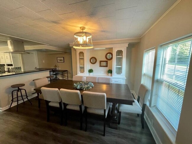 Building Photo - N3185 Seward Heights Rd