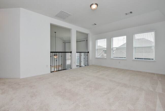 Building Photo - 18251 Winding Willow Oak Way