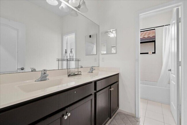 Building Photo - 6021 Night Heron Ct
