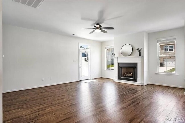 Building Photo - 10801 Porter Park Ln
