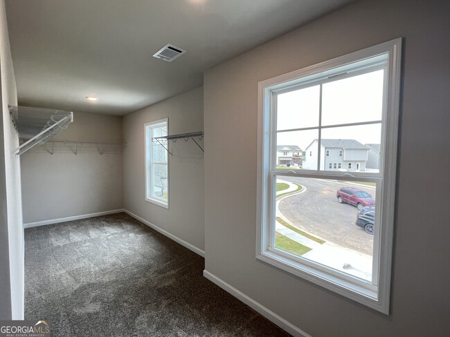 Building Photo - 41 Auburn Depot Dr