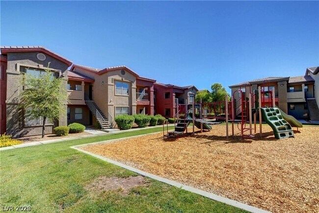 Building Photo - 8000 W Badura Ave