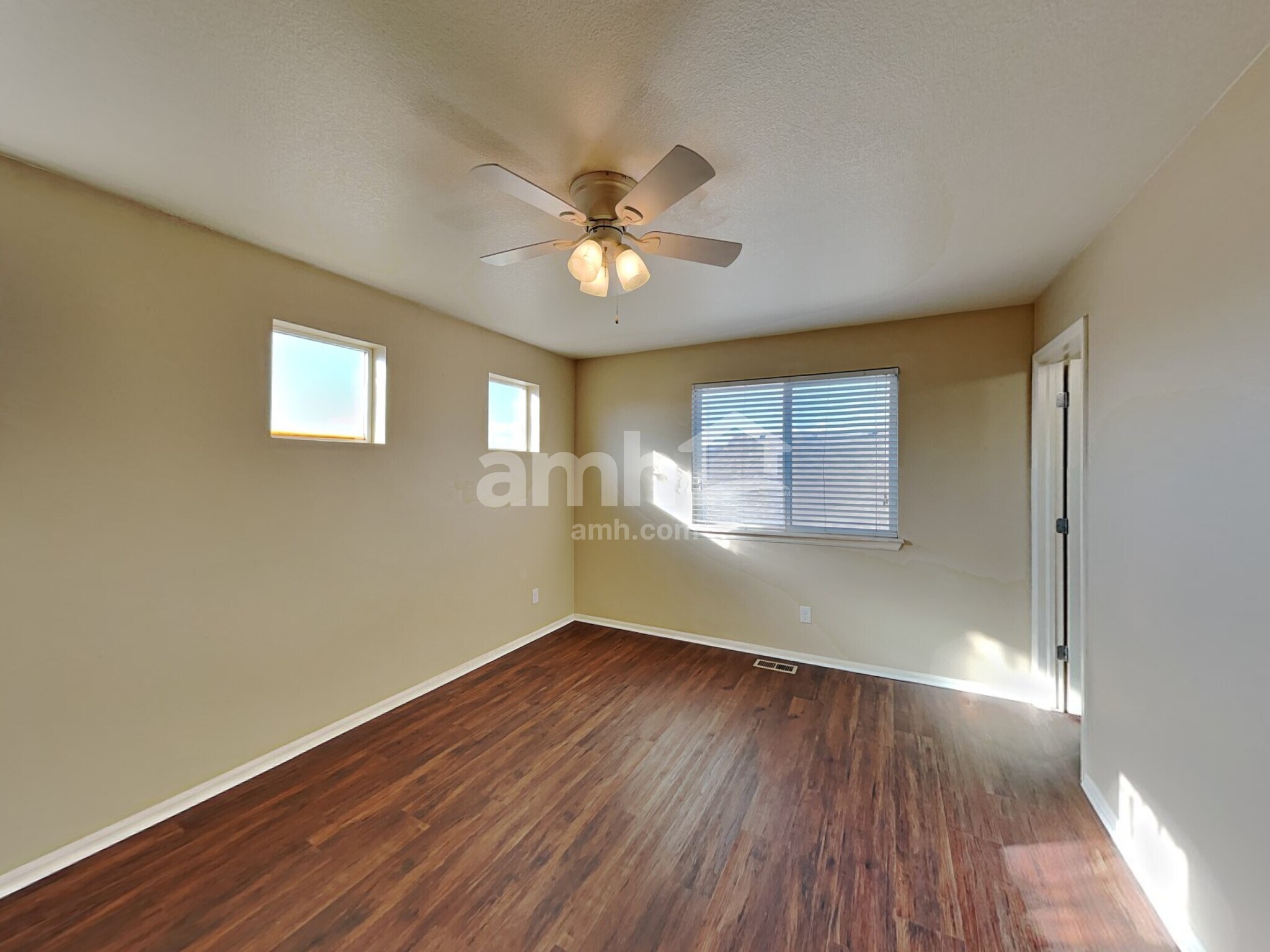 Building Photo - 137 Sand Cherry St