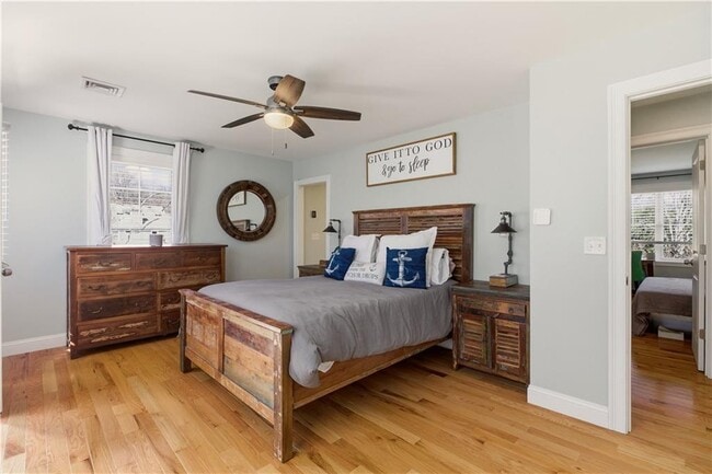 Building Photo - 3 Rego Ave