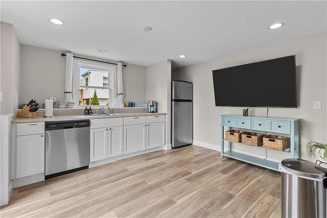 Building Photo - 57 Allston Ave