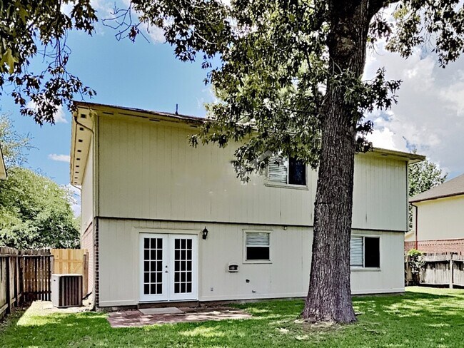 Building Photo - 2738 Springstone Dr