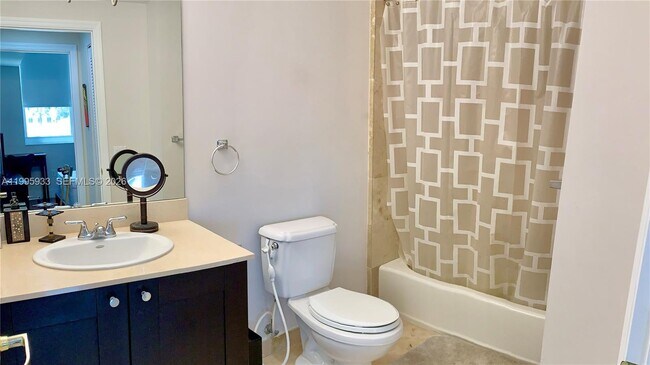 Building Photo - 4100 Salzedo St