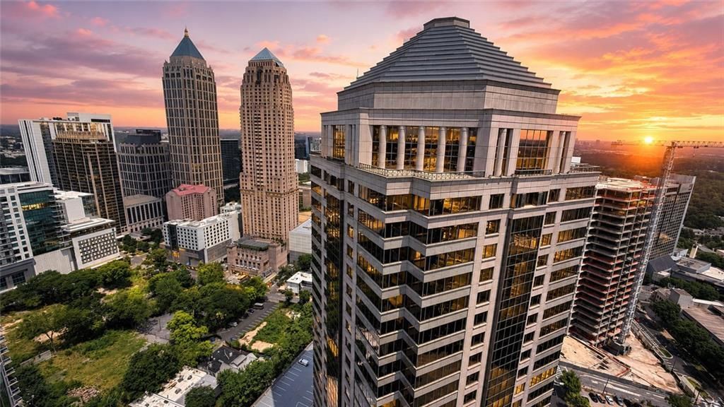 Building Photo - 1080 Peachtree St NE